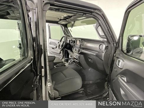 Used 2023 Jeep Wrangler Sport S image 14
