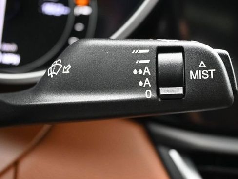 Used 2019 Alfa Romeo Giulia RWD image 29