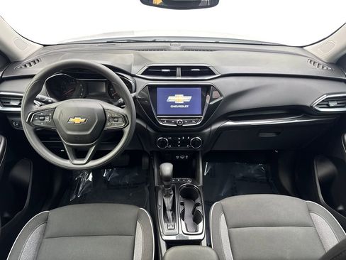 Used 2023 Chevrolet TrailBlazer LT w/ Convenience Package FWD image 51