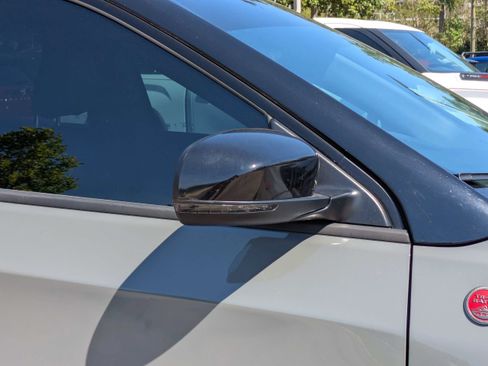 Used 2023 Jeep Compass Trailhawk AWD/4WD image 12