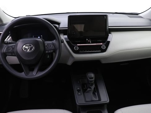 New 2026 Toyota Corolla Cross L image 5