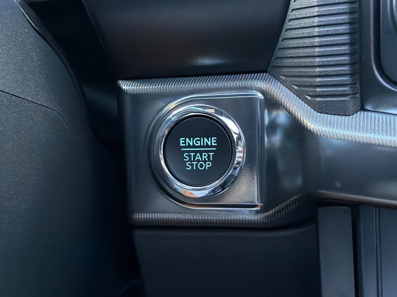 Used 2025 Ford F150 Raptor AWD/4WD image 21