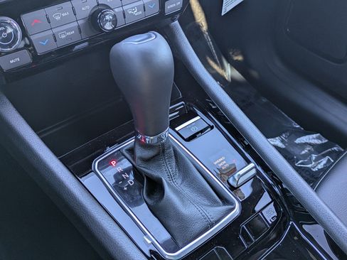 New 2026 Jeep Compass Limited image 15