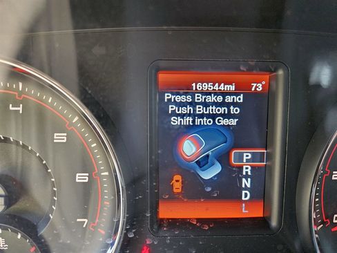 Used 2012 Dodge Charger SE w/ Sport Appearance Group image 12