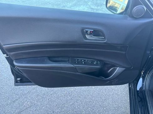 Used 2016 Acura ILX 2.4L image 10