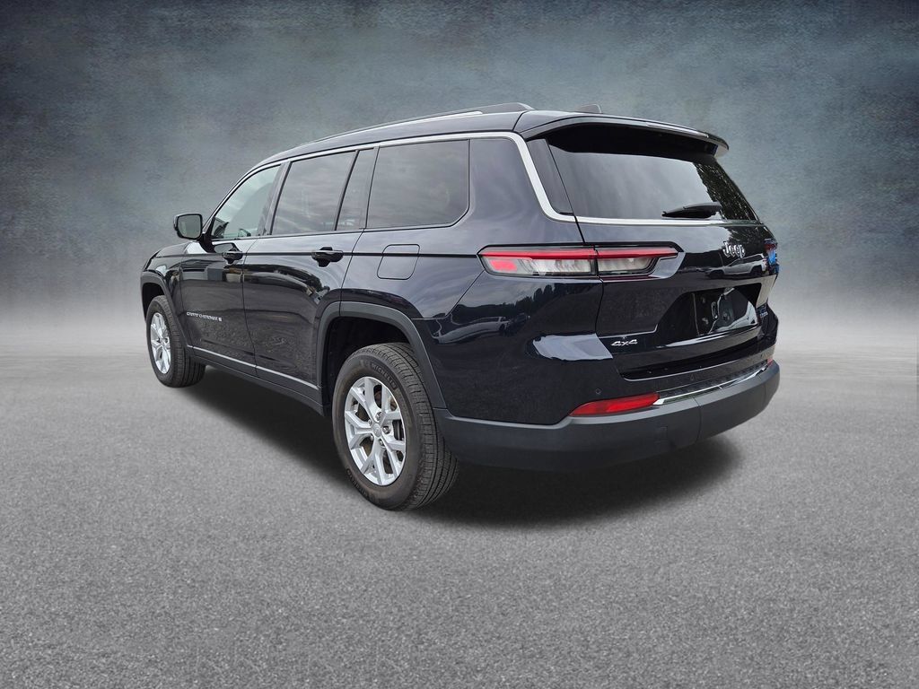 Used 2024 Jeep Grand Cherokee L Limited AWD/4WD image 5