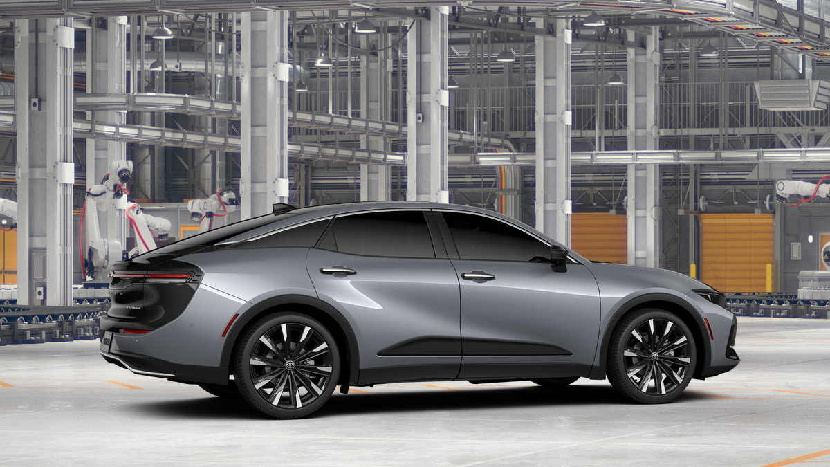 New 2026 Toyota Crown Platinum AWD/4WD image 13