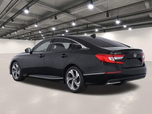 Used 2019 Honda Accord EX image 3