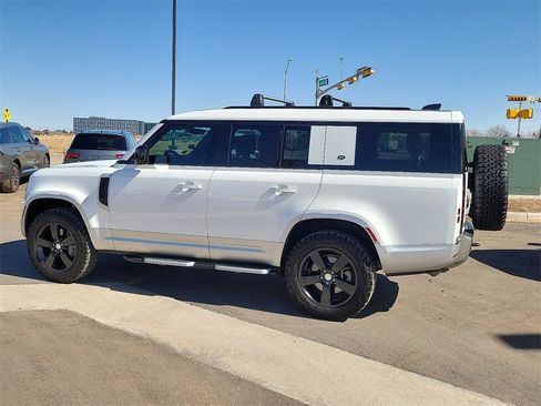 Used 2023 Land Rover Defender 130 First Edition image 2