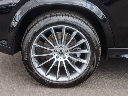 Used 2025 Mercedes-Benz GLE 450e 4MATIC image 9