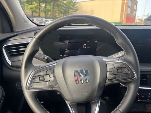 Used 2025 Buick Encore GX Preferred image 33