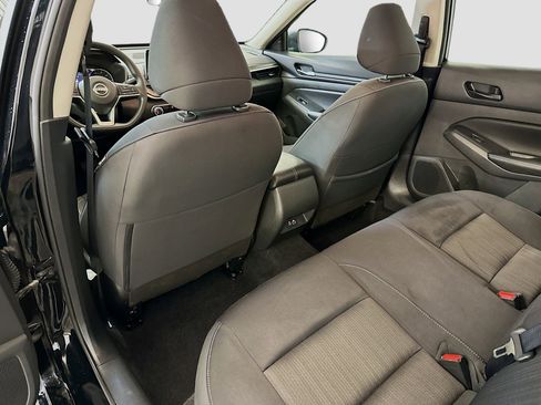 Used 2024 Nissan Altima 2.5 SV image 27