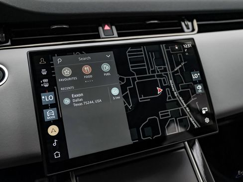 Used 2024 Land Rover Range Rover Evoque Dynamic SE image 54