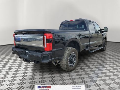 Used 2024 Ford F350 Platinum AWD/4WD image 4