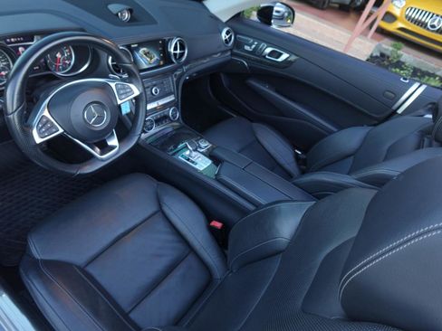 Used 2017 Mercedes-Benz SL 450 image 11