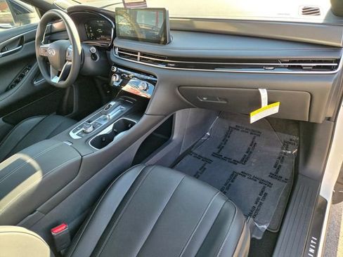 Certified 2025 INFINITI QX60 Luxe w/ Black Edition image 23