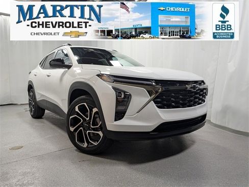 New 2026 Chevrolet Trax RS w/ Driver Confidence Package image 1