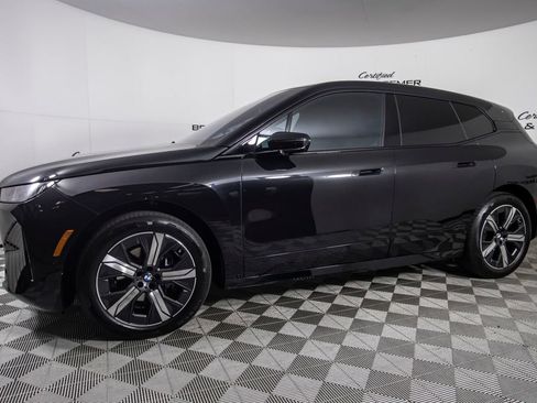 Used 2026 BMW iX xDrive45 AWD/4WD image 9