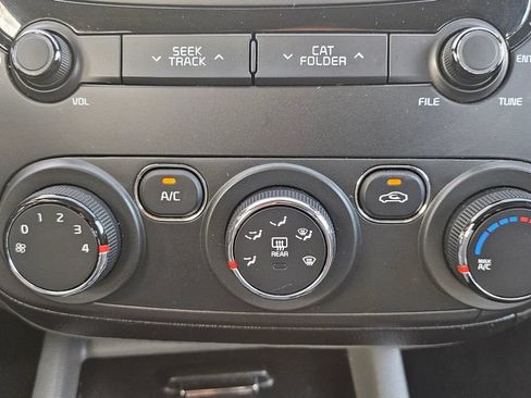 Used 2017 Kia Forte LX w/ LX Popular Package FWD image 34