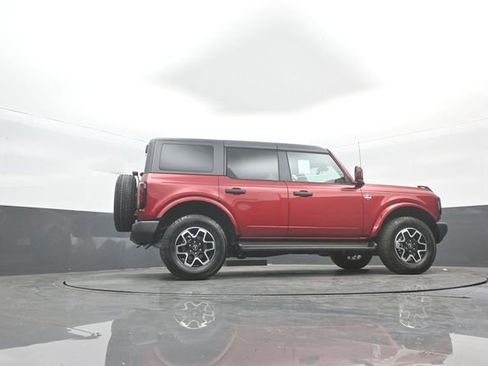 New 2026 Ford Bronco Outer Banks image 38