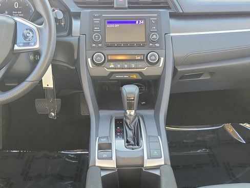 Used 2020 Honda Civic LX image 29