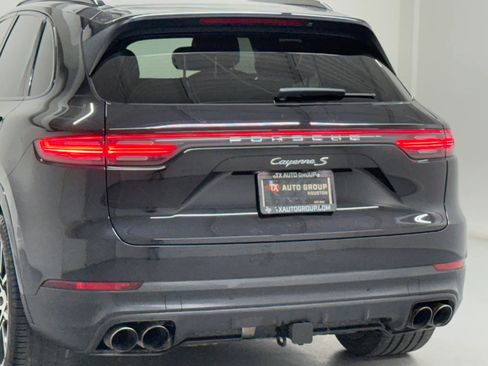 Used 2019 Porsche Cayenne S AWD/4WD image 40