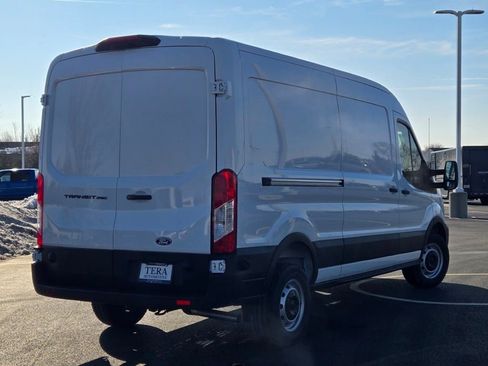 New 2026 Ford Transit 250 148 Medium Roof RWD image 10