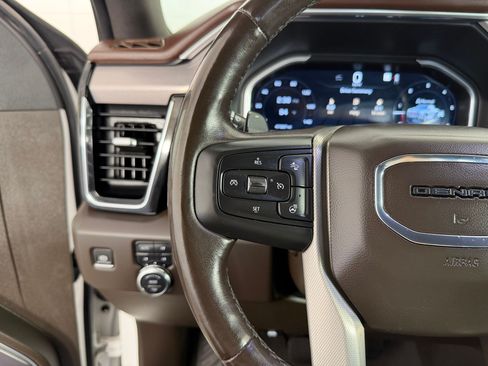 Used 2022 GMC Sierra 1500 Denali w/ Denali Reserve Package AWD/4WD image 16