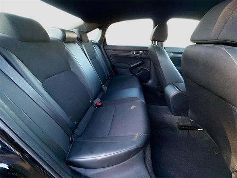 Used 2023 Honda Civic Sport image 24