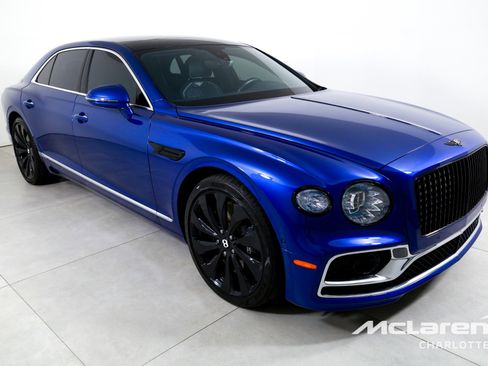 Used 2020 Bentley Flying Spur W12 AWD/4WD image 3