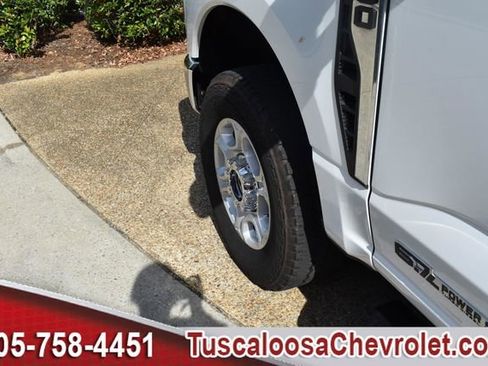 Used 2025 Ford F250 XLT w/ FX4 Off-Road Package image 15