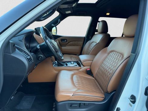 Certified 2024 INFINITI QX80 Sensory w/ Cargo Package AWD/4WD image 10