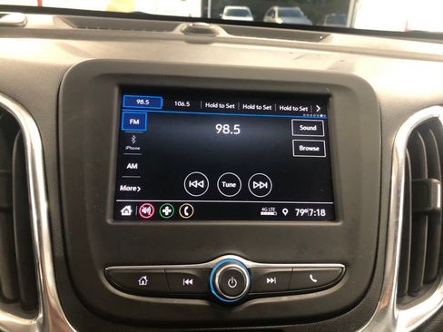 Used 2020 Chevrolet Equinox LT w/ LPO, Floor Liner Package AWD/4WD image 14