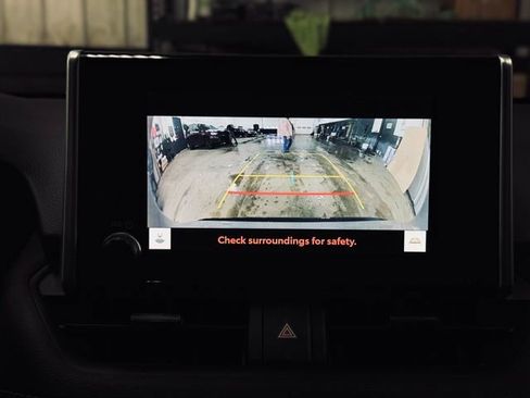 Used 2023 Toyota RAV4 LE image 33