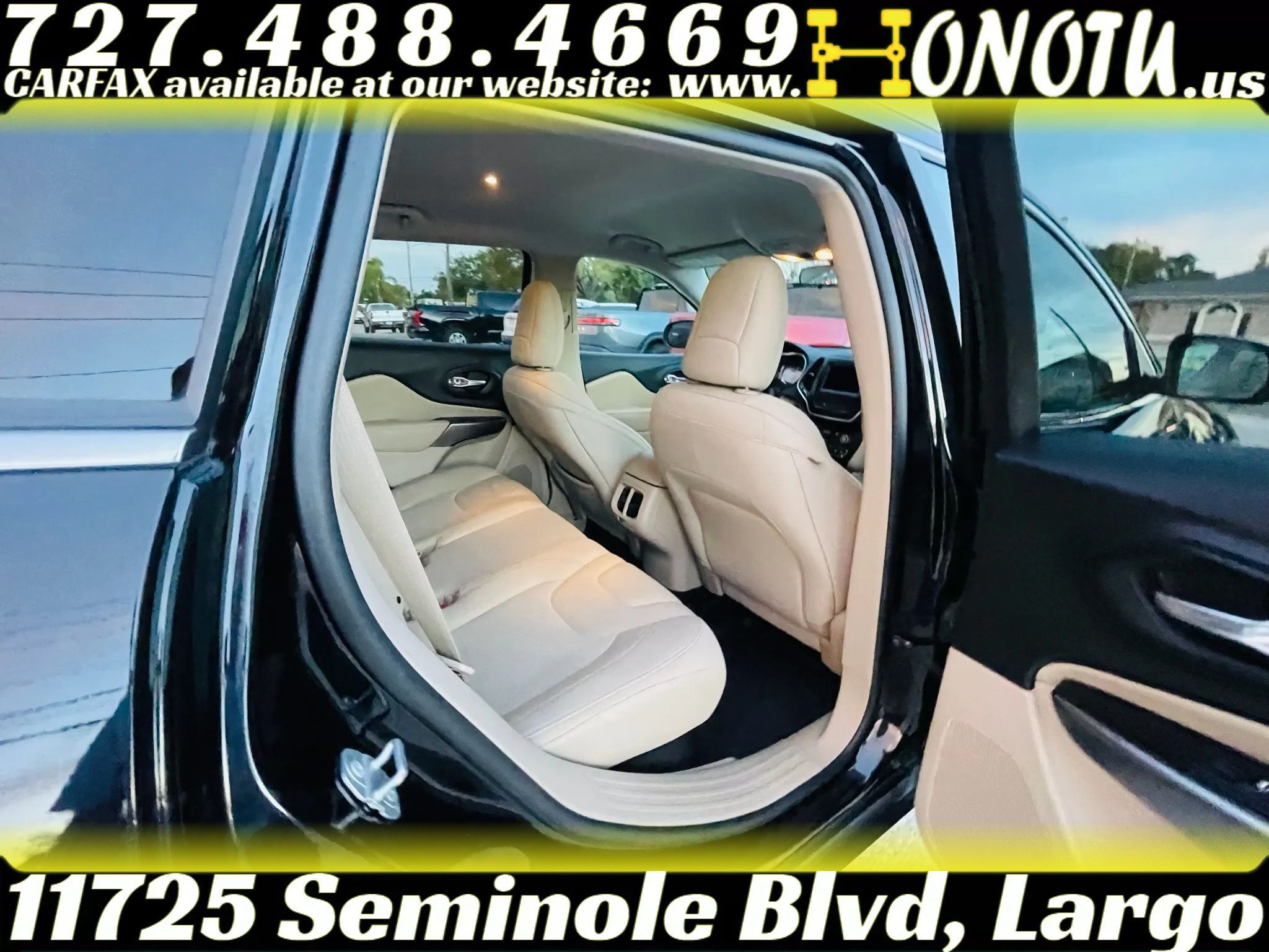 Used 2019 Jeep Cherokee Latitude w/ Popular Appearance Group AWD/4WD image 17