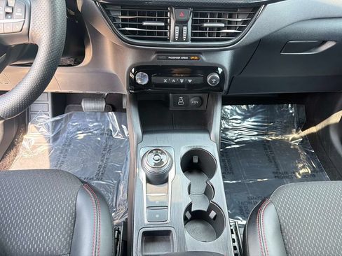 Used 2025 Ford Escape ST-Line w/ Tech Pack #1 FWD image 26