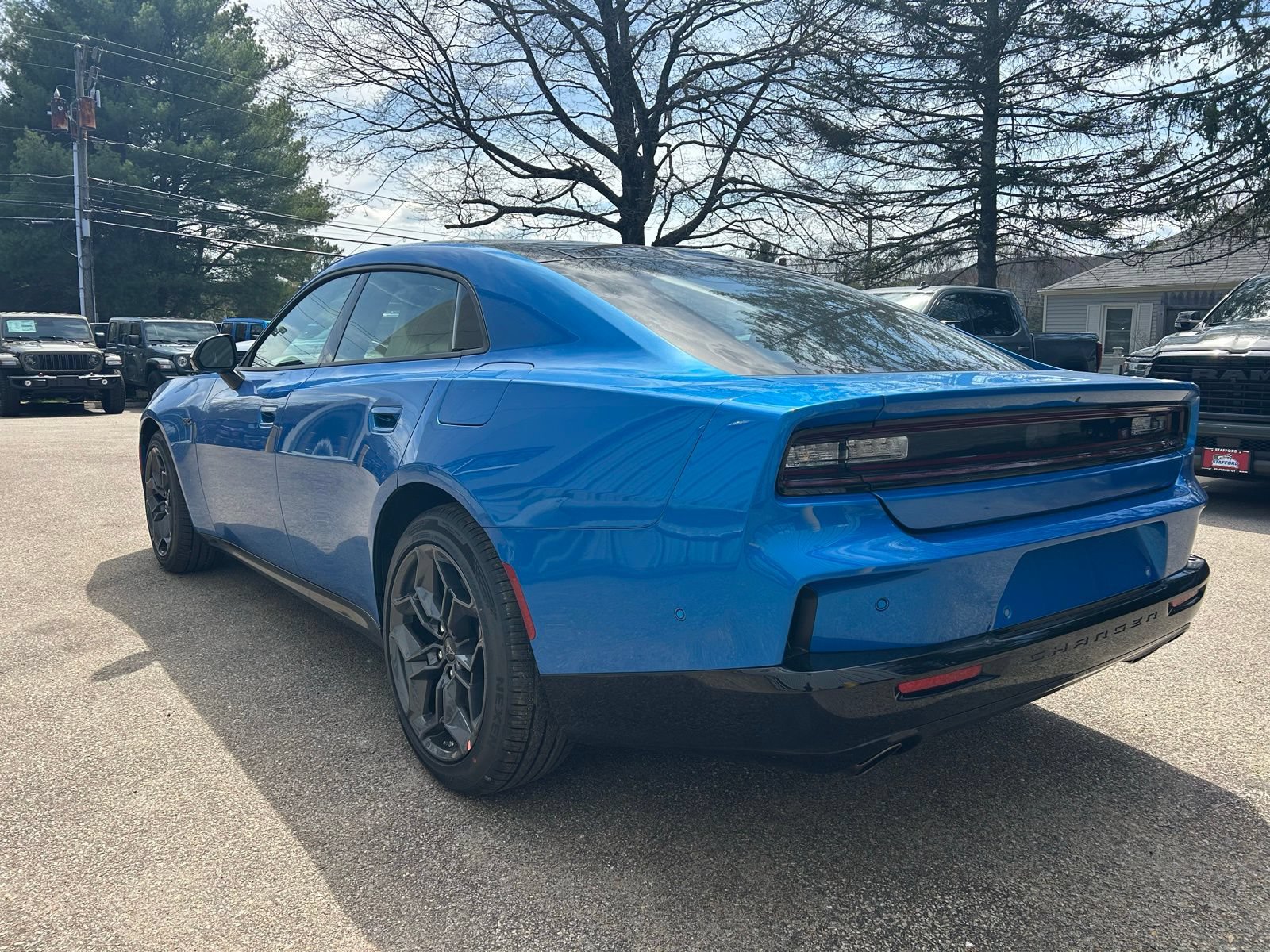 New 2026 Dodge Charger R/T AWD/4WD image 8