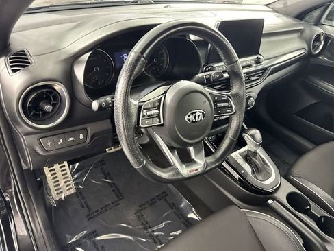 Used 2021 Kia Forte GT-Line image 22