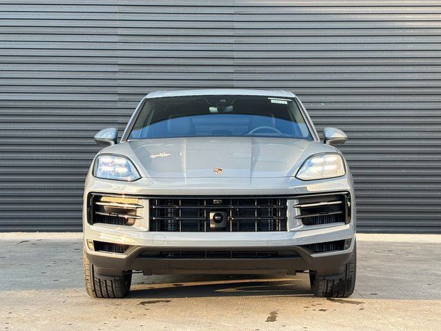 Certified 2026 Porsche Cayenne AWD/4WD image 10