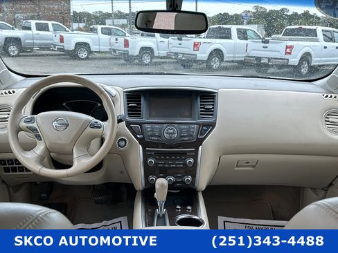 Used 2014 Nissan Pathfinder Platinum w/ Platinum Premium Package image 15