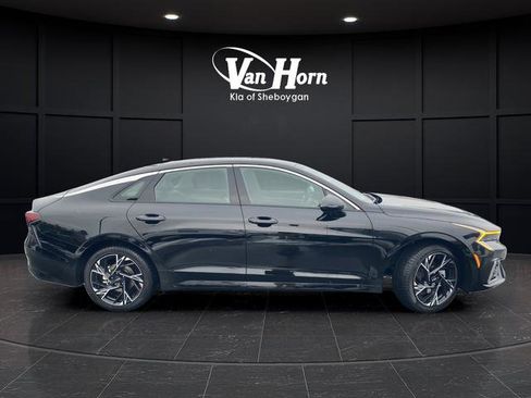 New 2026 Kia K5 GT-Line image 2