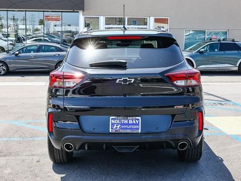 Used 2021 Chevrolet TrailBlazer RS w/ Technology Package AWD/4WD image 5