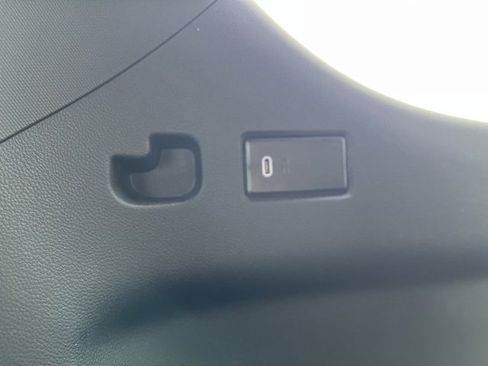 Used 2021 GMC Yukon Denali image 36