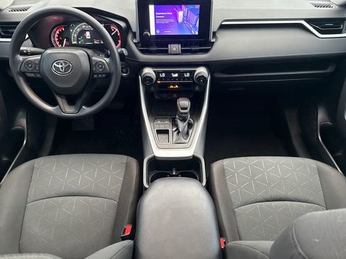 Used 2023 Toyota RAV4 XLE w/ Convenience Package image 12