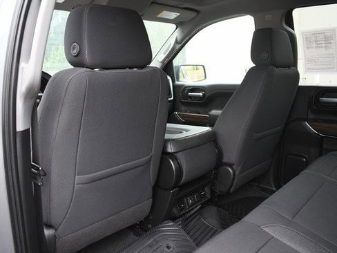 Used 2021 Chevrolet Silverado 1500 RST w/ LPO, Blackout Package AWD/4WD image 21