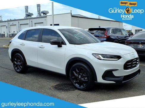 Used 2024 Honda HR-V Sport image 1