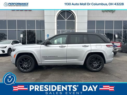 New 2025 Jeep Grand Cherokee Summit image 6