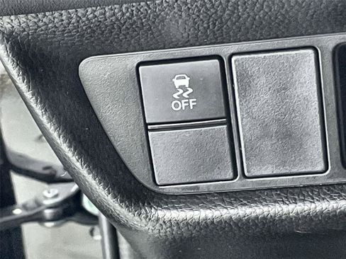 Certified 2025 Honda HR-V Sport image 15