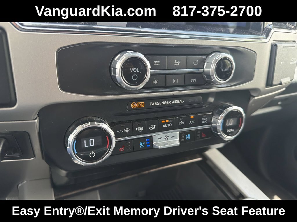 Used 2022 Ford F250 Lariat w/ Lariat Value Package AWD/4WD image 20