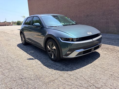 Used 2025 Hyundai Ioniq 5 SE RWD image 7